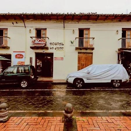 Hostal La Suite Sangolquí Extérieur photo