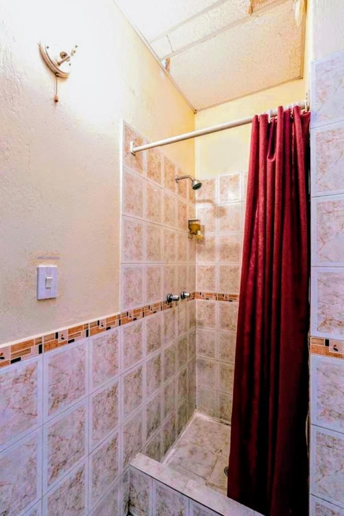 Hostal La Suite Sangolquí Extérieur photo