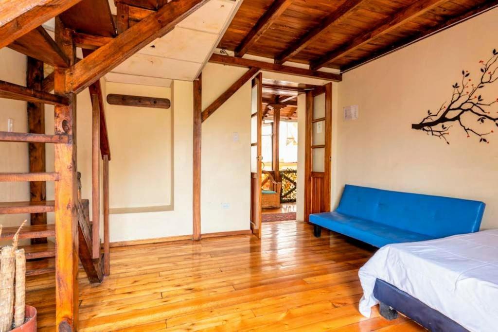 Hostal La Suite Sangolquí Extérieur photo