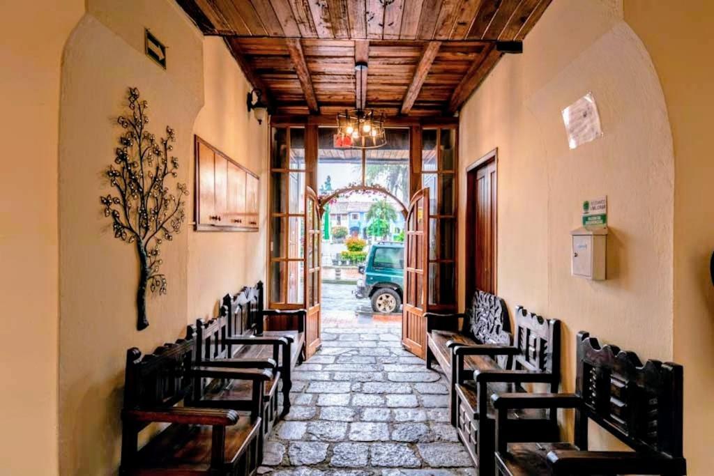 Hostal La Suite Sangolquí Extérieur photo